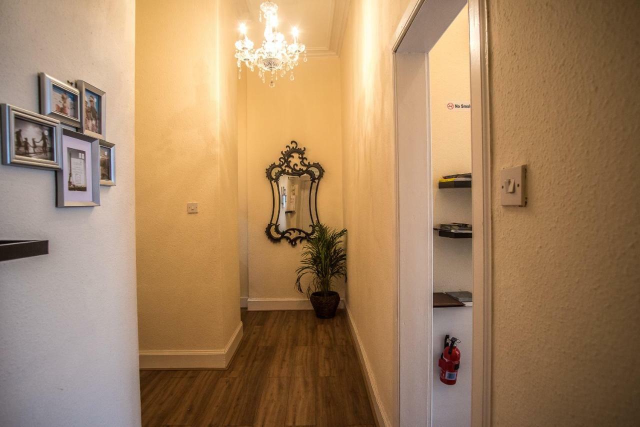Edinburgh Ground Floor City Centre Flat Close To Princess Street מראה חיצוני תמונה
