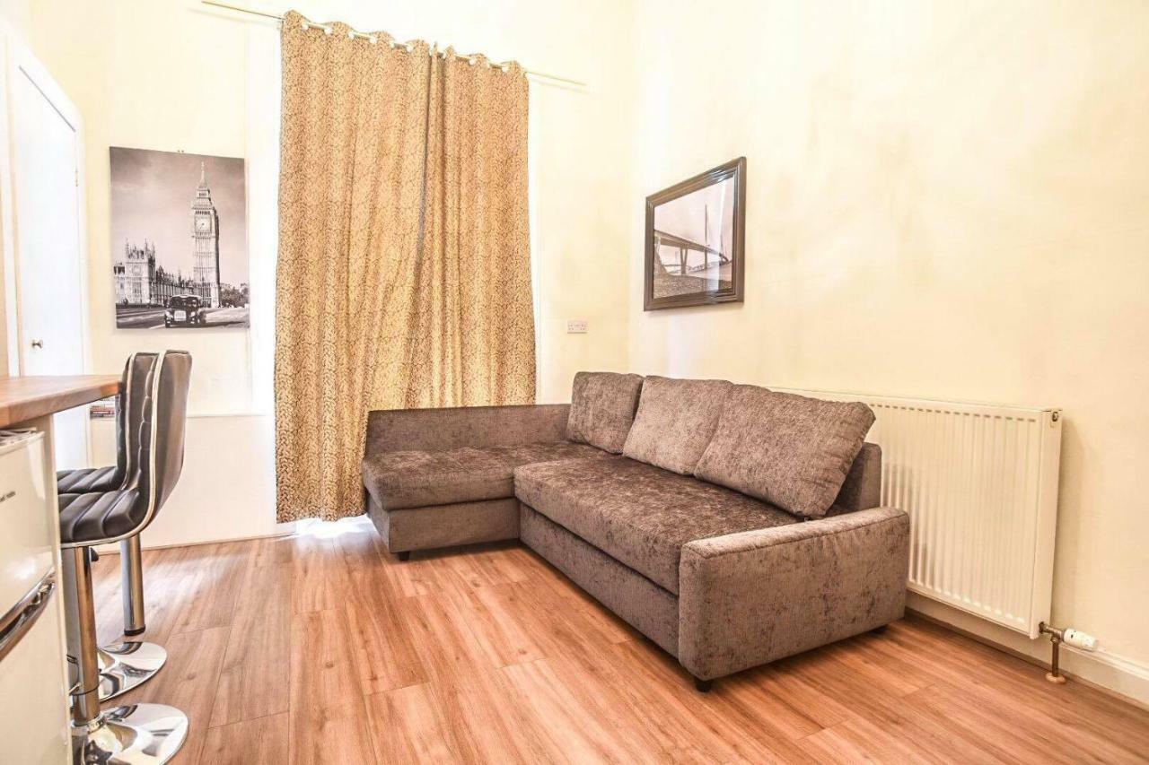 Edinburgh Ground Floor City Centre Flat Close To Princess Street מראה חיצוני תמונה